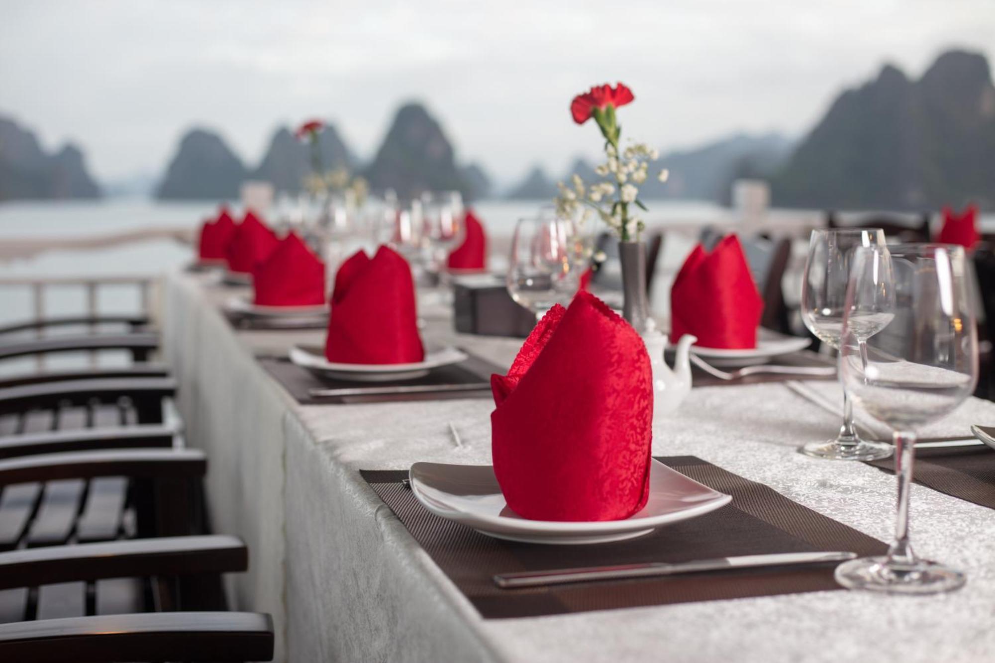 Hotel Ruby Cruise Ha Long Zewnętrze zdjęcie