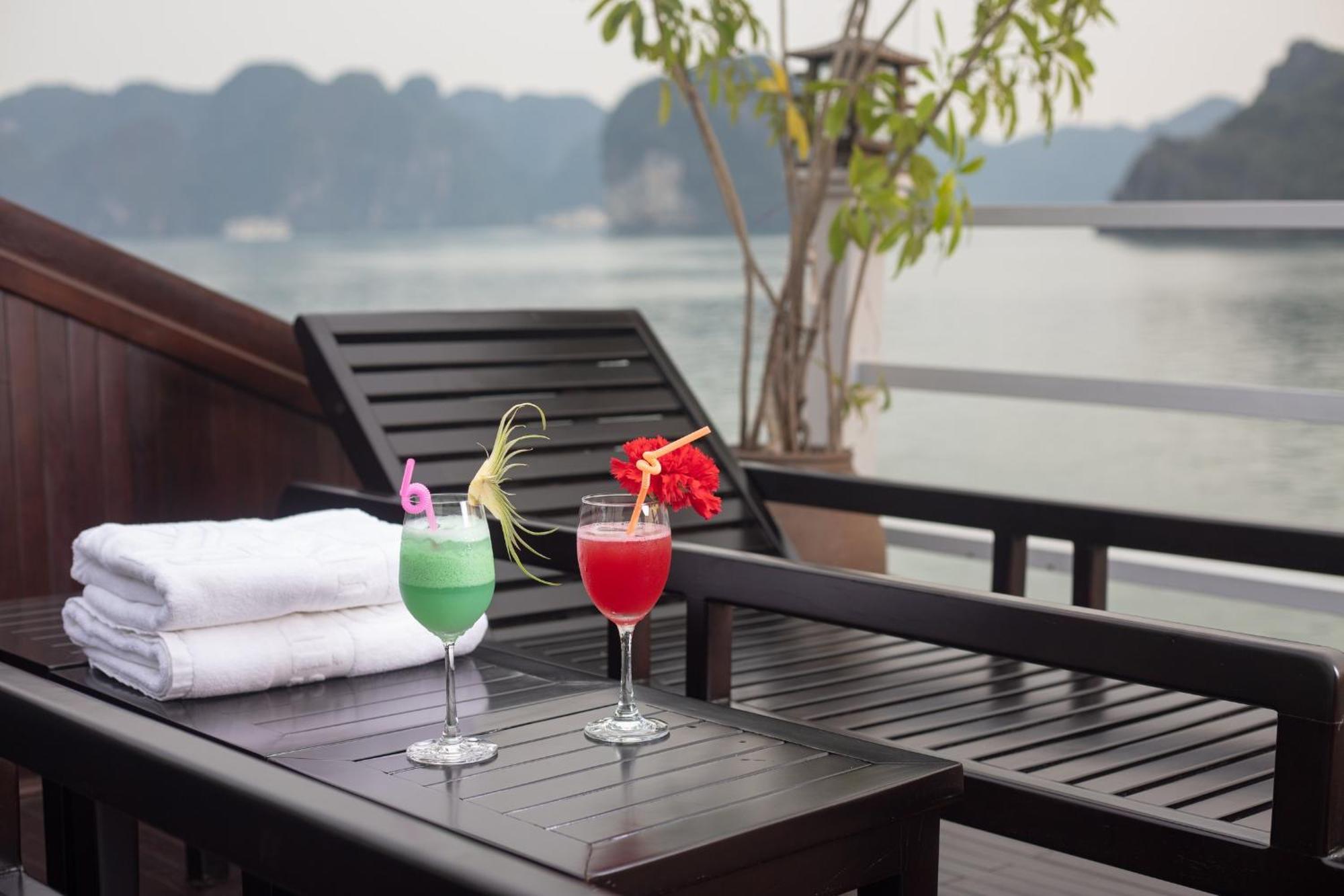 Hotel Ruby Cruise Ha Long Zewnętrze zdjęcie